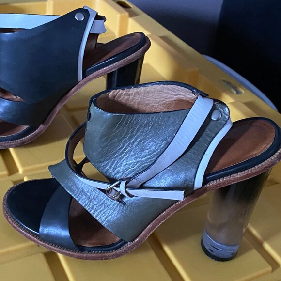 L.A.M.B. Green Strappy Leather Sandals Heels Shoes  7,5M - Picture 1 of 6